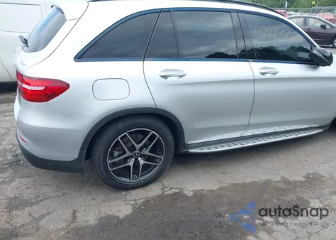 2019 Mercedes-Benz Glc 300 4Matic from USA, damaged, VIN WDC0G4KBXKF586721
